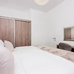 Апартаменты Utopia *